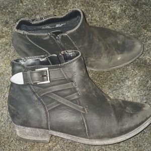 Kids boots